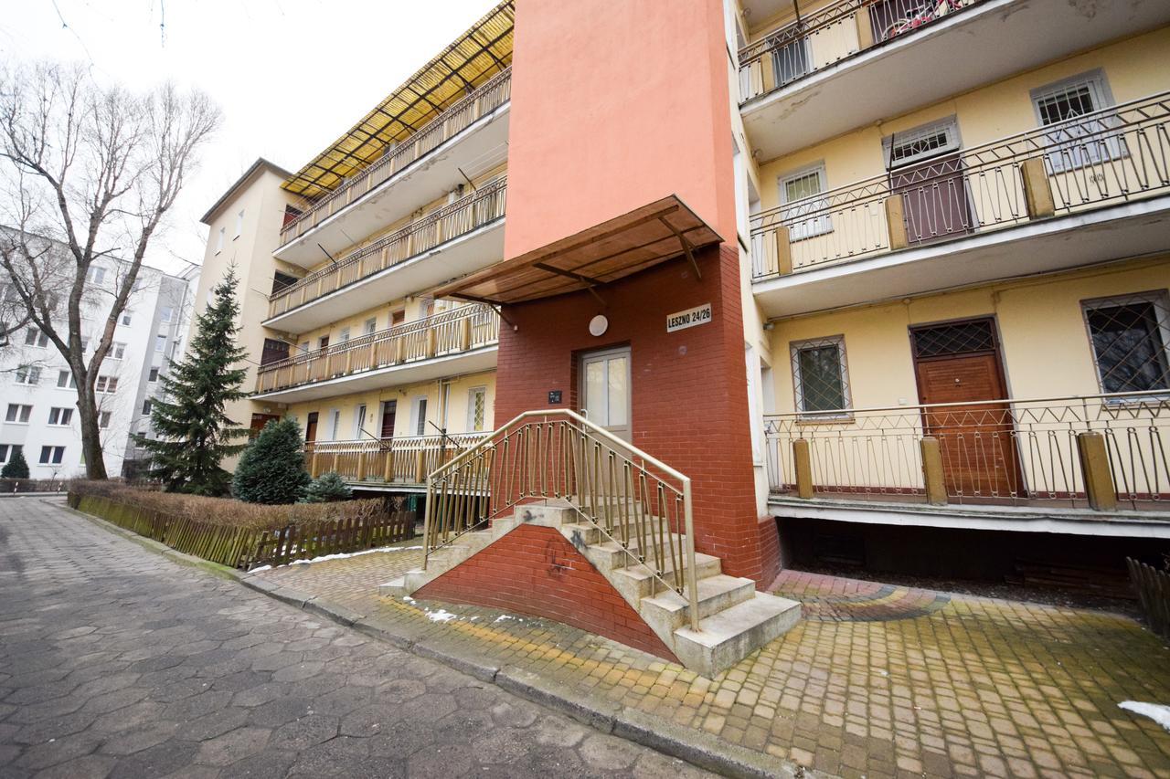 Shortstaypoland Leszno Warschau Buitenkant foto